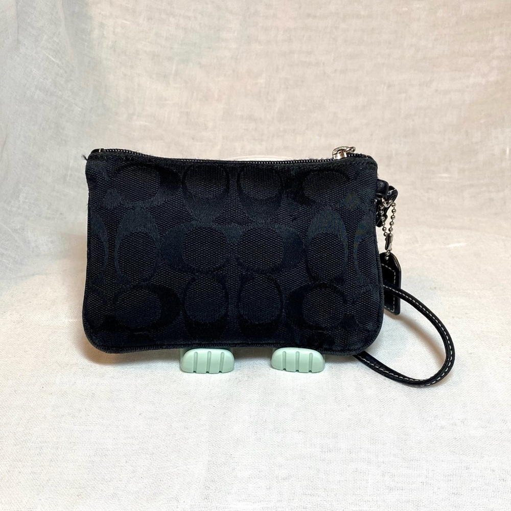 Coach Black Signature Jacquard Wristlet - Picture 3 of 12